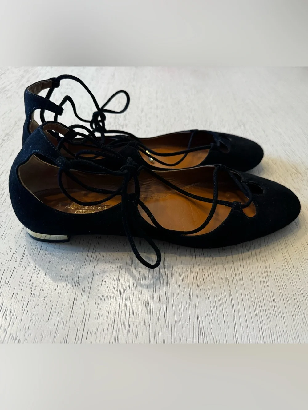 Aquazzura elegant black
